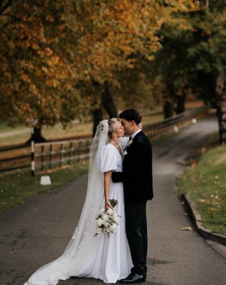 Last Minute Autumnal Wedding at Stunning Hedsor House Venue