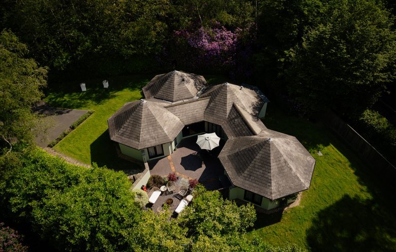 The Hive Luxury wedding accommodation at Hedsor House